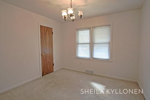 7729 Steele Ave, Jenison, MI 49428 photo 8