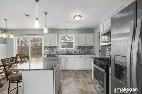 13820 E Harmony Ct, Sparta, MI 49345 photo 6