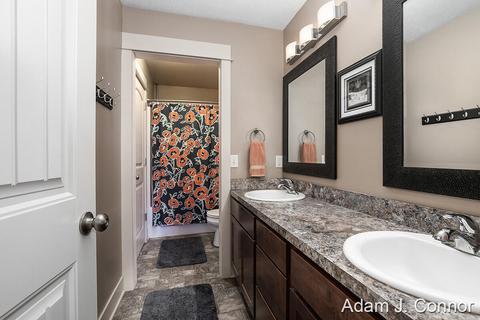 1845 Sunset Dr, Dorr, MI 49323 photo 17