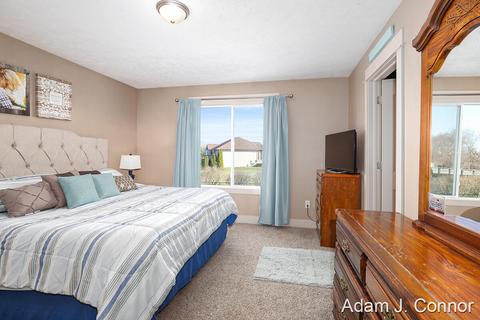 1845 Sunset Dr, Dorr, MI 49323 photo 15