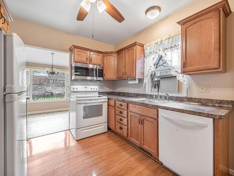 910 Third St, Jackson, MI 49203 photo 10