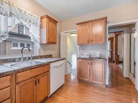 910 Third St, Jackson, MI 49203 photo 11