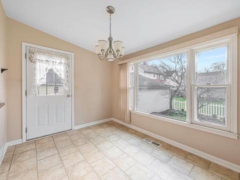 910 Third St, Jackson, MI 49203 photo 12