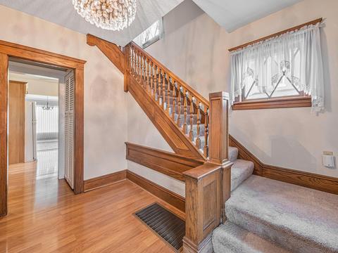 910 Third St, Jackson, MI 49203 photo 5
