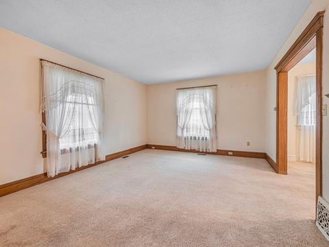 910 Third St, Jackson, MI 49203 photo 6