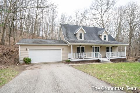 8132 Bailey Dr NE, Ada, MI 49301 photo 1