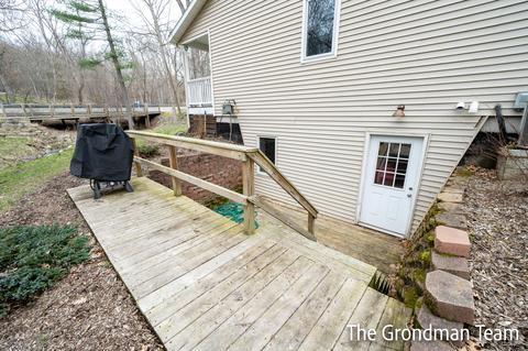 8132 Bailey Dr NE, Ada, MI 49301 photo 22