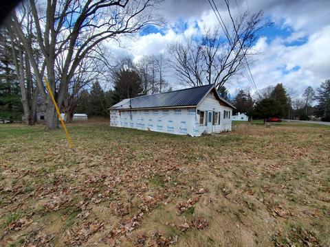 8602 Lansing Ave, Jackson, MI 49201 photo 4