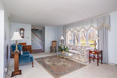 1963 Elmhurst Ln, Jackson, MI 49201 photo 2