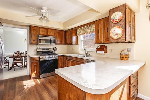 1963 Elmhurst Ln, Jackson, MI 49201 photo 8