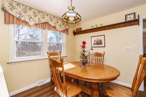 1963 Elmhurst Ln, Jackson, MI 49201 photo 13