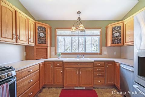 1908 Jack Pine Ct, Dorr, MI 49323 photo 7