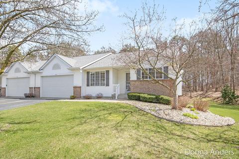 1908 Jack Pine Ct, Dorr, MI 49323 photo 2