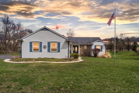 1645 Bunting Rd, Jackson, MI 49201 photo 1