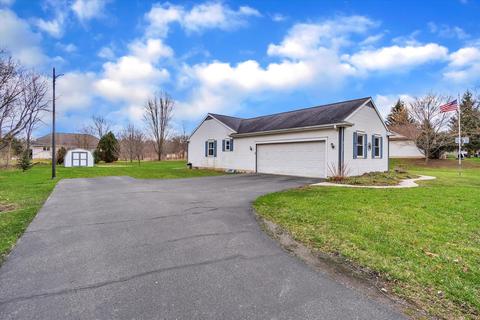 1645 Bunting Rd, Jackson, MI 49201 photo 2