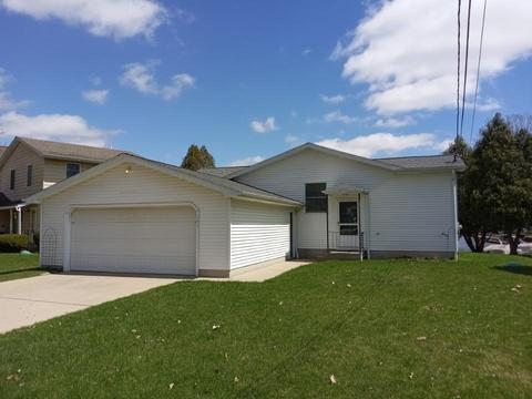 151 Golfview Dr, Brooklyn, MI 49230 photo 1
