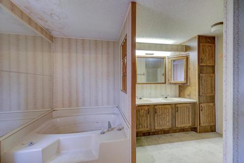 201 Walnut St, Three Oaks, MI 49128 photo 12
