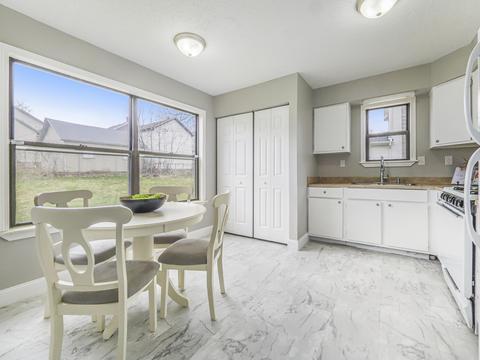 818 Foote St, Jackson, MI 49202 photo 5