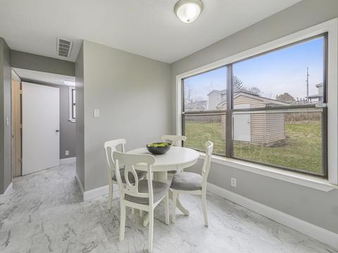 818 Foote St, Jackson, MI 49202 photo 7