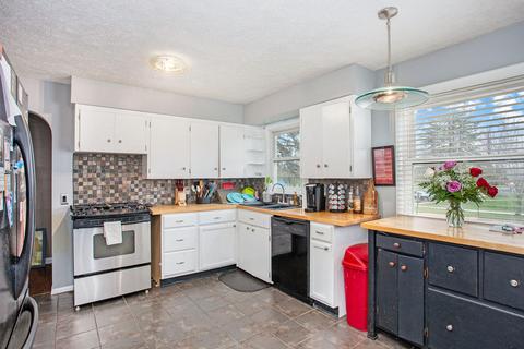 500 Willow Ave, Big Rapids, MI 49307 photo 5