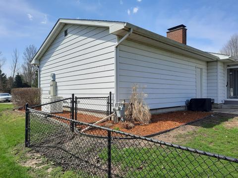 286 Riverview Dr, Coldwater, MI 49036 photo 4