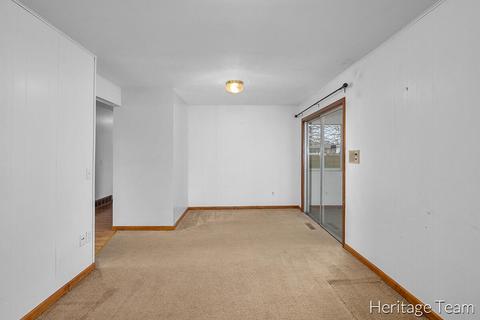 710 Baldwin St, Jenison, MI 49428 photo 10