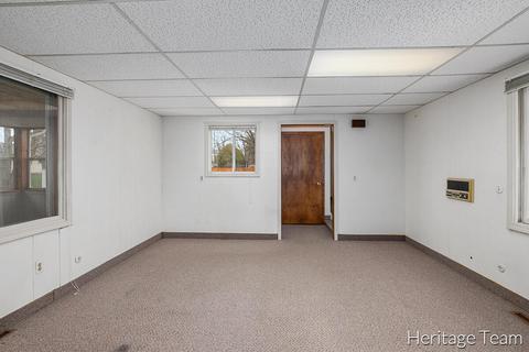 710 Baldwin St, Jenison, MI 49428 photo 21