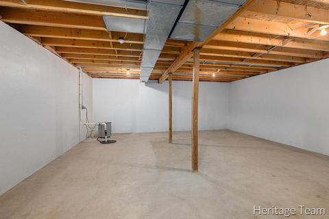 710 Baldwin St, Jenison, MI 49428 photo 24