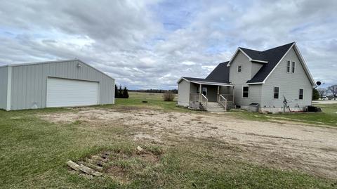 3511 E Mulder St, Mcbain, MI 49657 photo 4