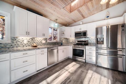 11781 Killarny Cir, Jerome, MI 49249 photo 8