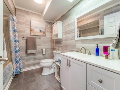11781 Killarny Cir, Jerome, MI 49249 photo 17