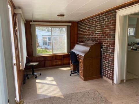 697 Sunset Dr, Jackson, MI 49202 photo 6