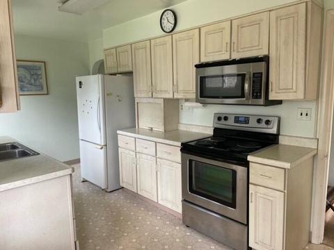 697 Sunset Dr, Jackson, MI 49202 photo 10