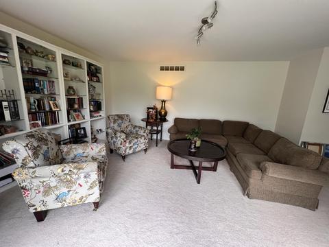 6181 Ormada Dr, Kalamazoo, MI 49048 photo 8