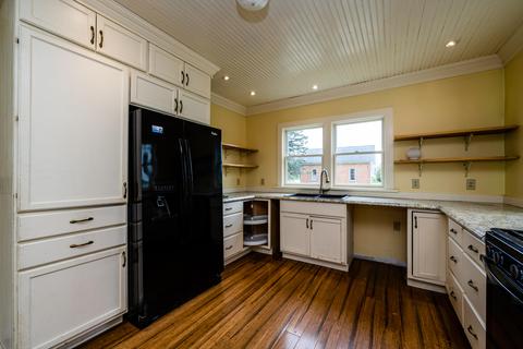 12897 Main St, Buchanan, MI 49107 photo 5