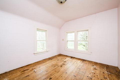 12897 Main St, Buchanan, MI 49107 photo 8