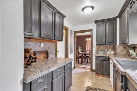 1126 S W Ave, Jackson, MI 49203 photo 16