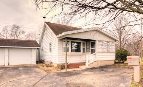 4022 30th St, Dorr, MI 49323 photo 4