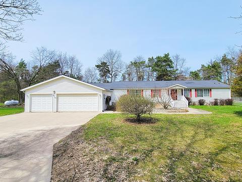 9716 Fish Rd, Belding, MI 48809 photo 1