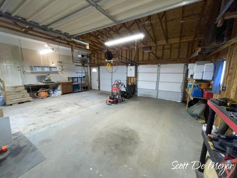 533 Roosevelt St, Belding, MI 48809 photo 14