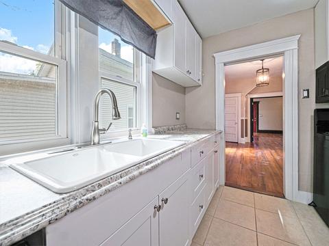 751 Randolph St, Jackson, MI 49203 photo 7