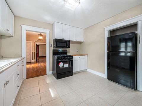 751 Randolph St, Jackson, MI 49203 photo 8