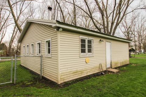 255 W Second, Constantine, MI 49042 photo 6