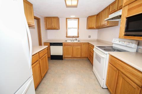255 W Second, Constantine, MI 49042 photo 20