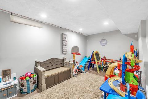 5692 Holly Dr, Jackson, MI 49201 photo 34