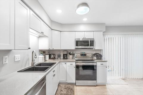5692 Holly Dr, Jackson, MI 49201 photo 12