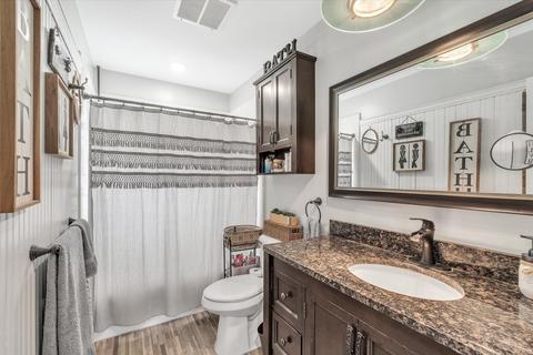 5692 Holly Dr, Jackson, MI 49201 photo 27