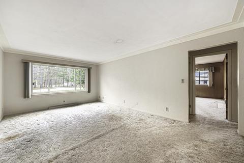 4104 30th St, Dorr, MI 49323 photo 8