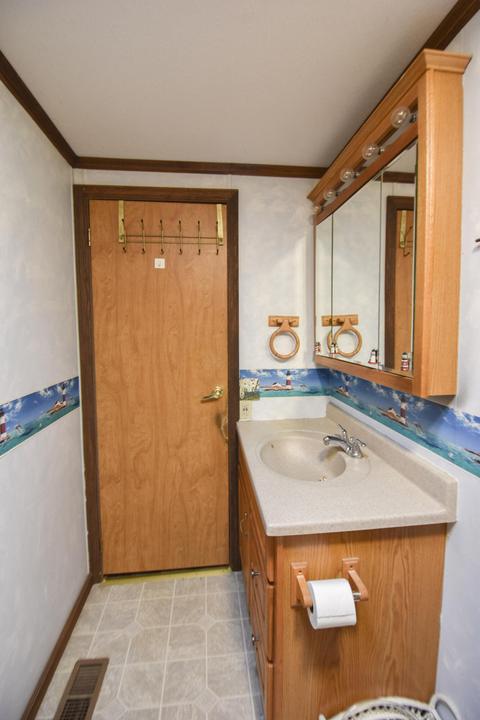 104 Wright Rd, Quincy, MI 49082 photo 24