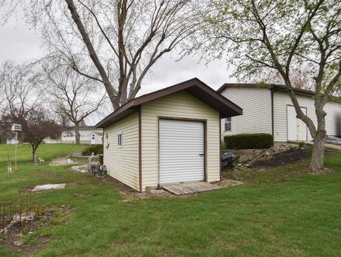 104 Wright Rd, Quincy, MI 49082 photo 4